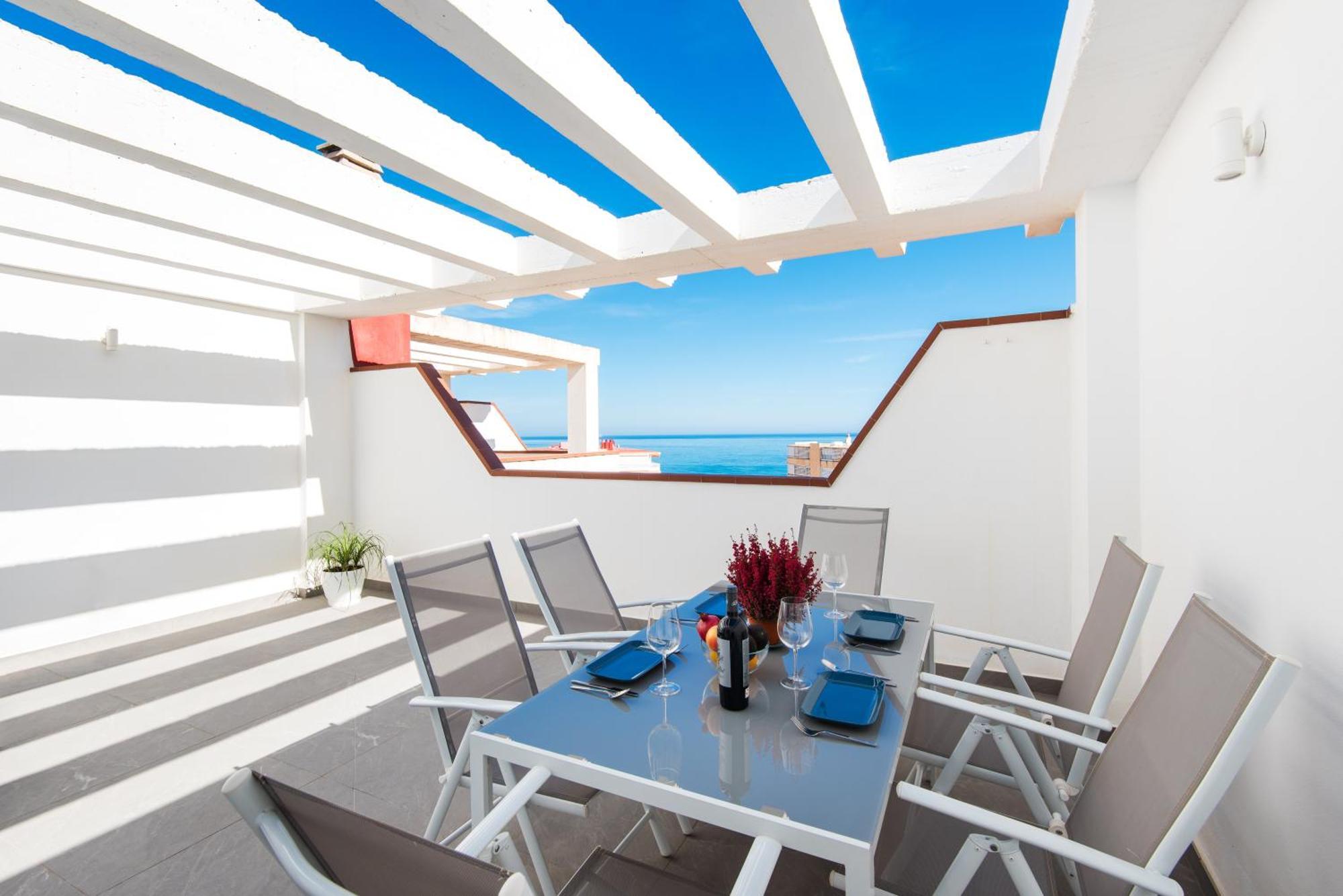 Sea View And 350m To The