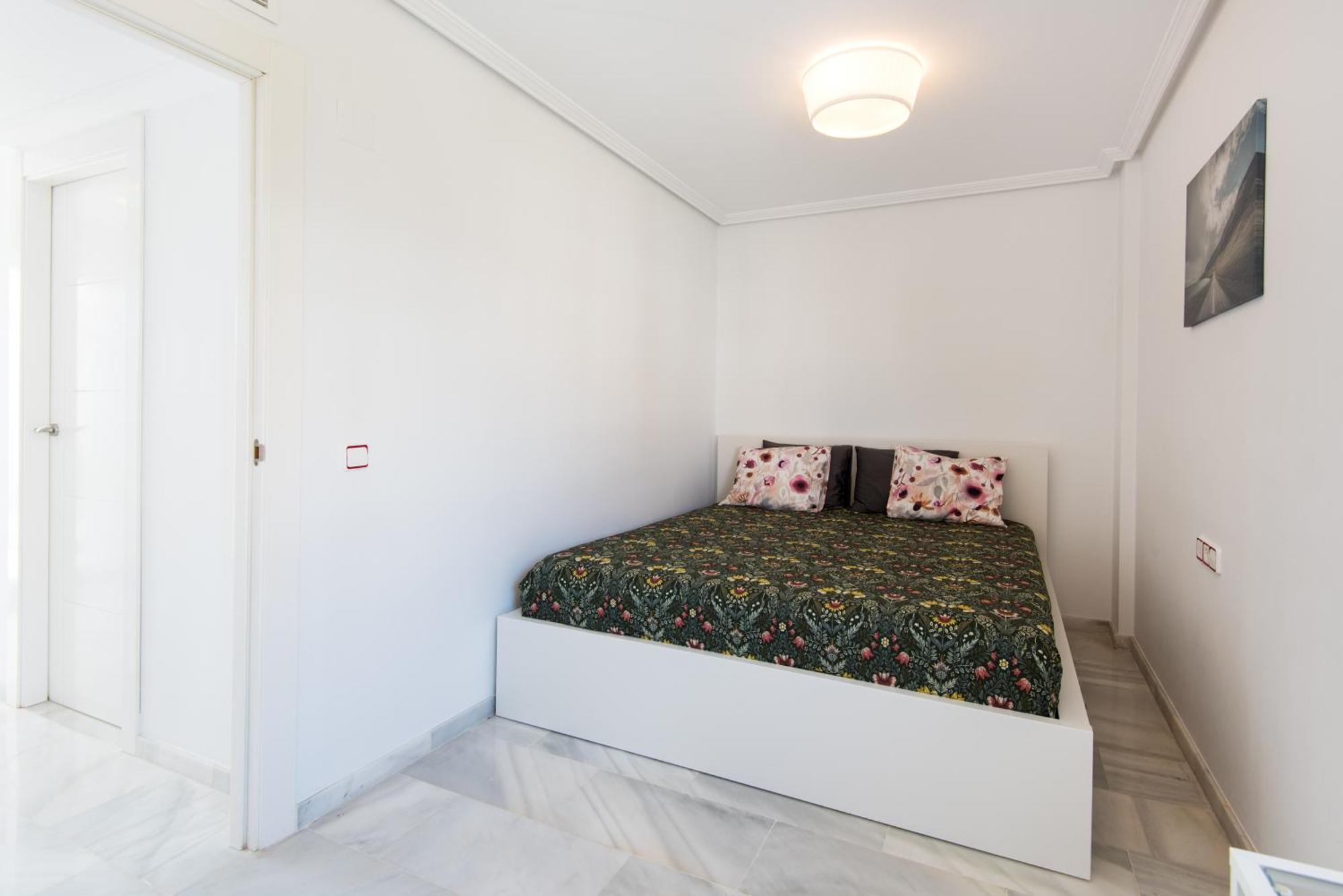 Apartment Sea View And 350m To The